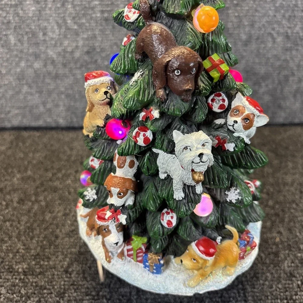 Collections Etc~Dog Lighted Tabletop Christmas Tree~Works